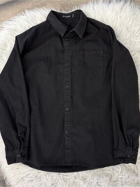 Black Boys Size XL Black Button-Up Shirt